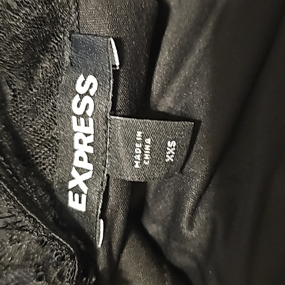 Express Black Halter Lace Pieced Jumpsuit - Picture 5 of 8